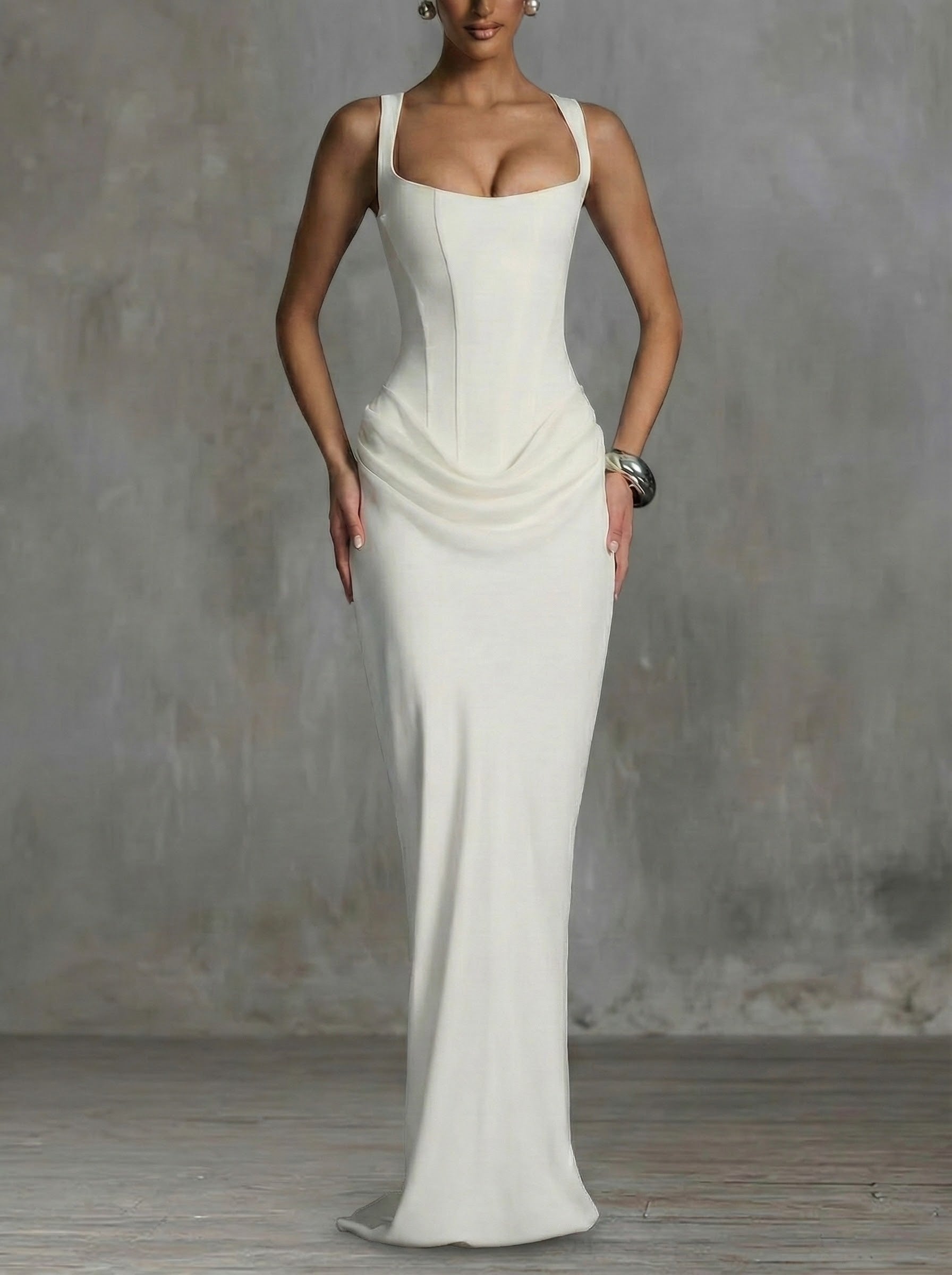 Leonor | Maxi-sukienka z kwadratowym dekoltem